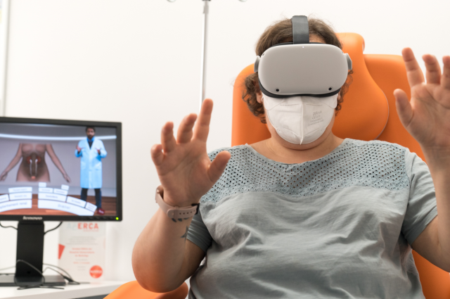 L’Hospital de Bellvitge utilitza la Realitat Virtual per ajudar els pacients amb malaltia renal crònica a triar el tractament més indicat