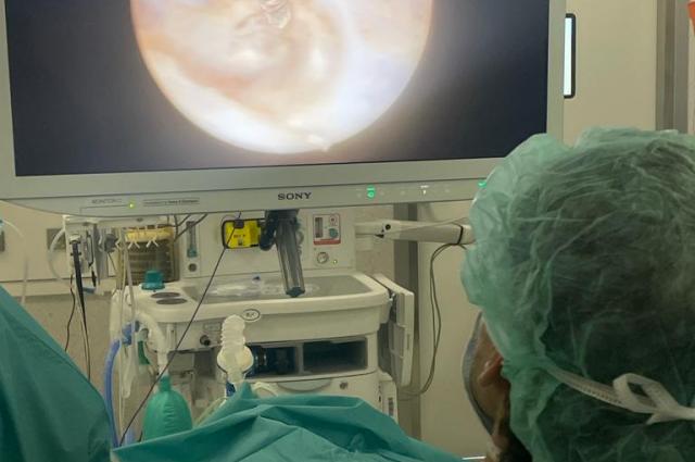 El Servei d’Urologia porta a terme una innovadora cirurgia de pròstata amb làser Thulium
