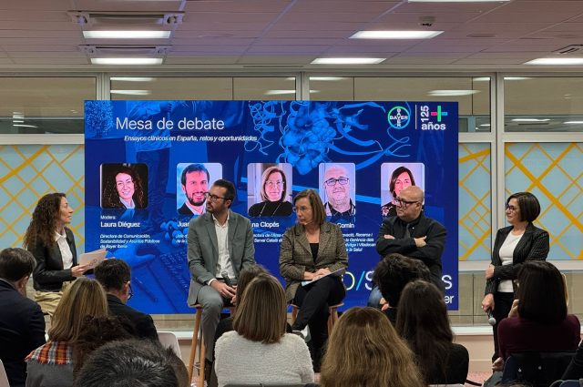 taula rodona amb la participació del Dr. Josep Comin al hub de Bayer