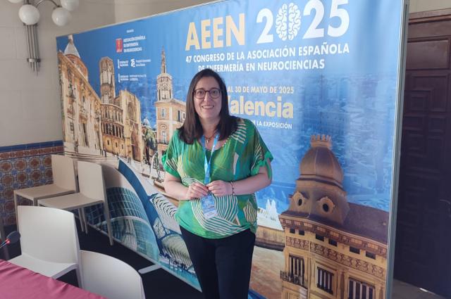 Professionals d’infermeria de l’àrea de neurociències i bloc quirúrgic de neurocirurgia participen al congrés AEEN 2025