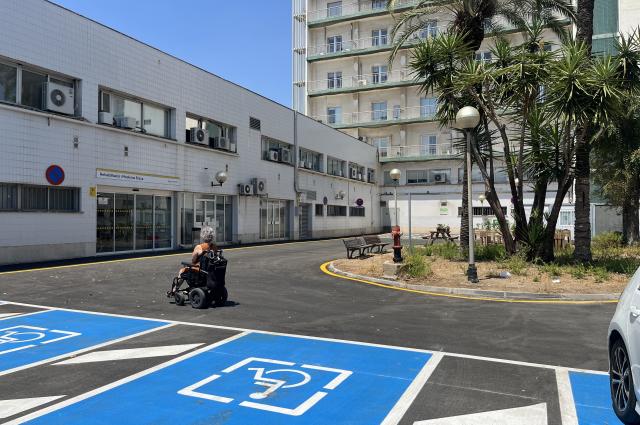 La plaça de Rehabilitació es transforma per esdevenir un espai pacificat i més accessible