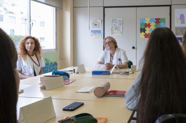 Sessió grupal de TCA a l'Hospital de Bellvitge