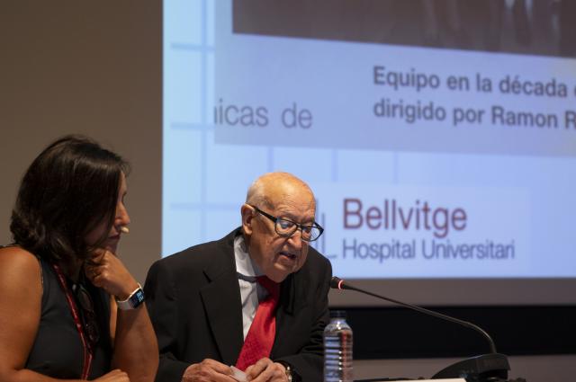 Mig segle per consolidar un servei de cirurgia plàstica amb una manera de fer inconfusible