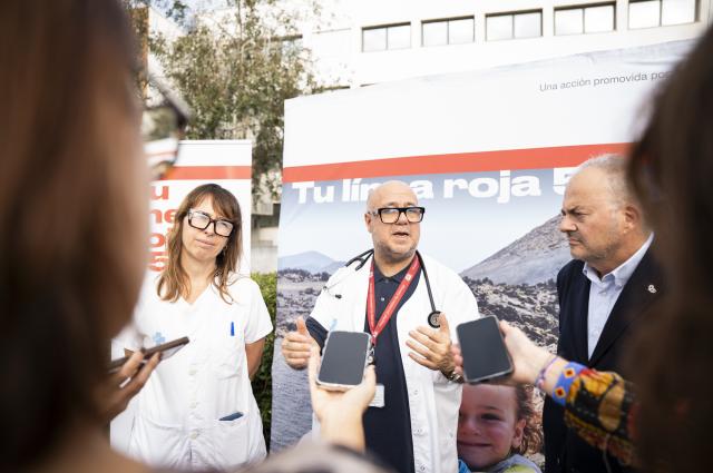 L'Hospital de Bellvitge acull “Tu Línea Roja 55” per conscienciar les persones que han patit un infart de miocardi sobre la importància de reduir el colesterol LDL