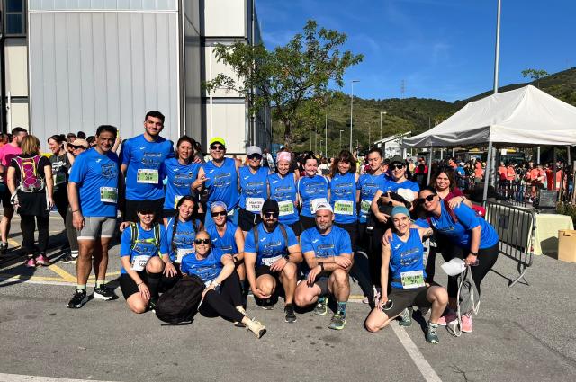19 professionals de Bellvitge participen a la Cursa de la Sanitat Catalana en una jornada de cohesió i esport