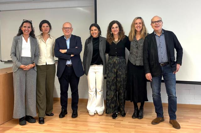 Júlia Laporte Amargós defensa la seva tesi sobre el maneig de la neutropènia febril en pacients amb càncer