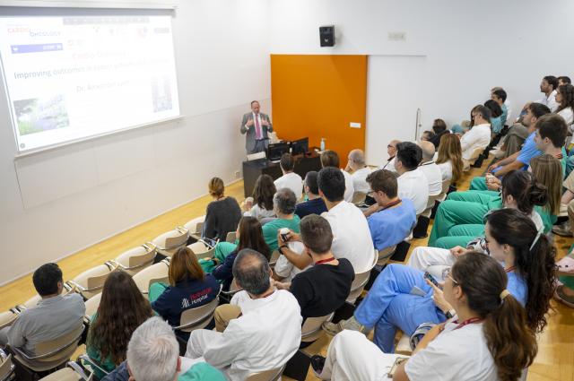 Visita del Dr. Alexander Lyon, un matí de treball amb un referent europeu de la cardio-oncologia
