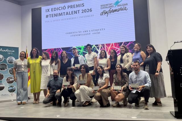 Ainhoa García-Marrón Gallego rep el Premi Jove Talent a l’Atenció Hospitalària de la Societat Catalano-Balear d’InfermeriaqAinhoa García-Marrón Gallego rep el Premi Jove Talent a l’Atenció Hospitalària de la Societat Catalano-Balear d’Infermeria
