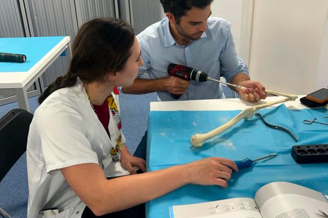 Nova edició del taller de fractures d’extremitat superior al SimHUB