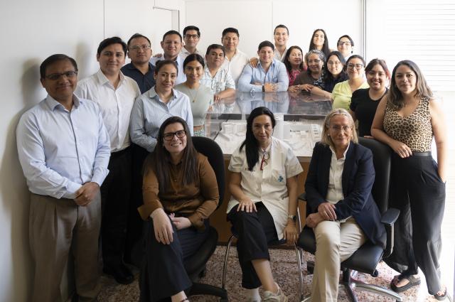 Estudiants de MBA peruans coneixen el model de transformació organitzativa del HUB