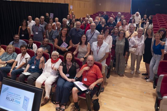 El nou llibre de RELAT-Hos tornar a aplegar en un grapat d’històries la imaginació, les emocions i l’agraïment dels pacients de Bellvitge