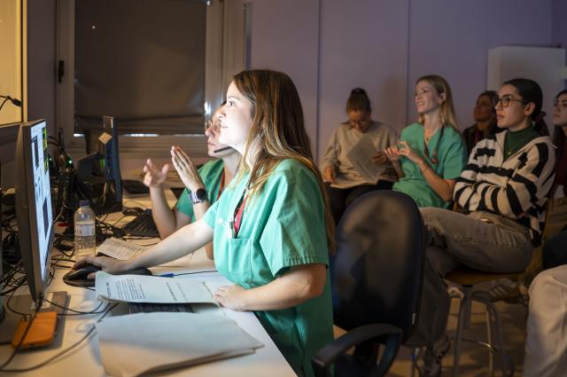 Bellvitge entrena els equips de medicina i infermeria per actuar junts quan un pacient respiratori es complica