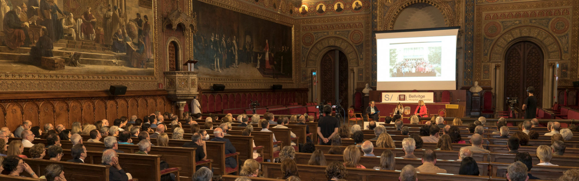 Emotiu acte d’homenatge a l’Hospital de Bellvitge amb motiu del seu 50è aniversari al Paranimf de la Universitat de Barcelona