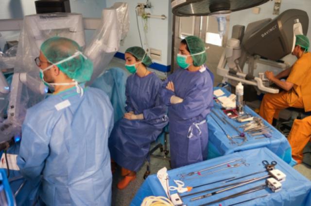 L’Hospital de Bellvitge duplicarà en dos anys el nombre de cirurgies robòtiques_hub