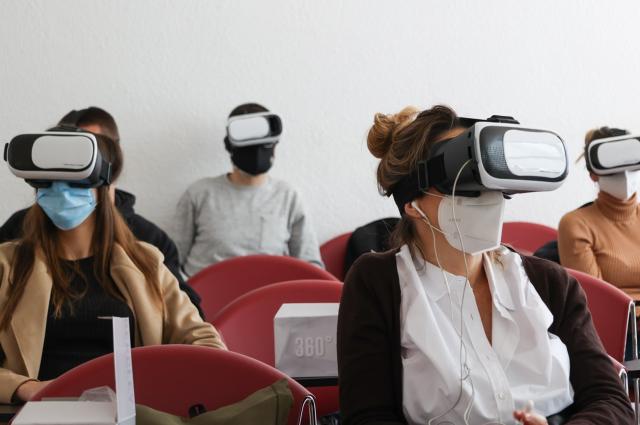 L’HUB incorpora eines de realitat virtual 