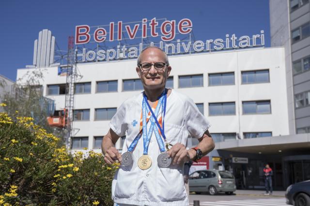 Roger Devesa Blesa, treballador de l’hospital, guanya tres medalles en els Jocs Special Olympics de Granollers