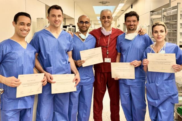 L'Hospital de Bellvitge acull especialistes internacionals en una estada formativa sobre cirurgia d’espatlla