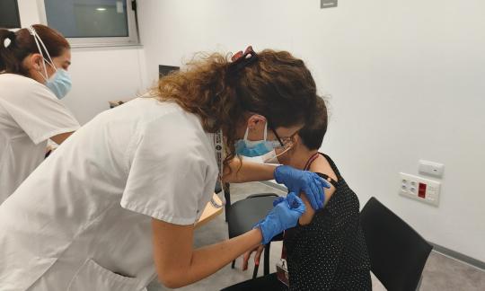 La campanya "V de Vacuna't" premiarà la millor fotografia sobre vacunació de la grip en xarxes socials