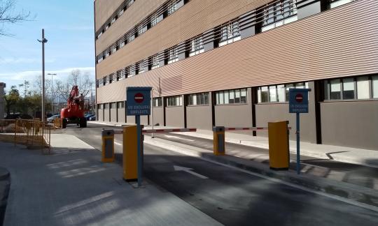 Nou accés a l'aparcament Ap-3, que recupera unes 50 places després de les obres de l'edifici Delta