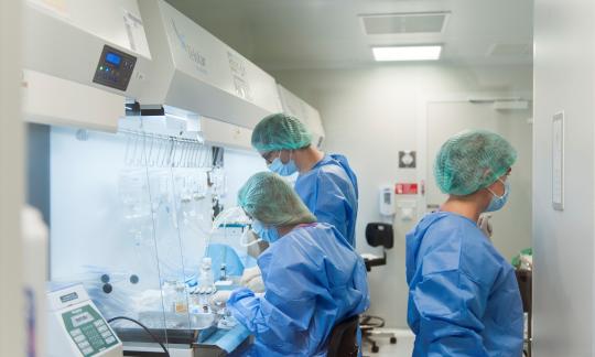 El Hospital de Bellvitge pone en marcha un nuevo Servicio de Farmacia con la tecnología más puntera