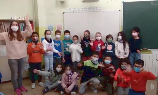 Vídeo: alumnes de segon de l'escola IPSE pregunten, l'hospital respon